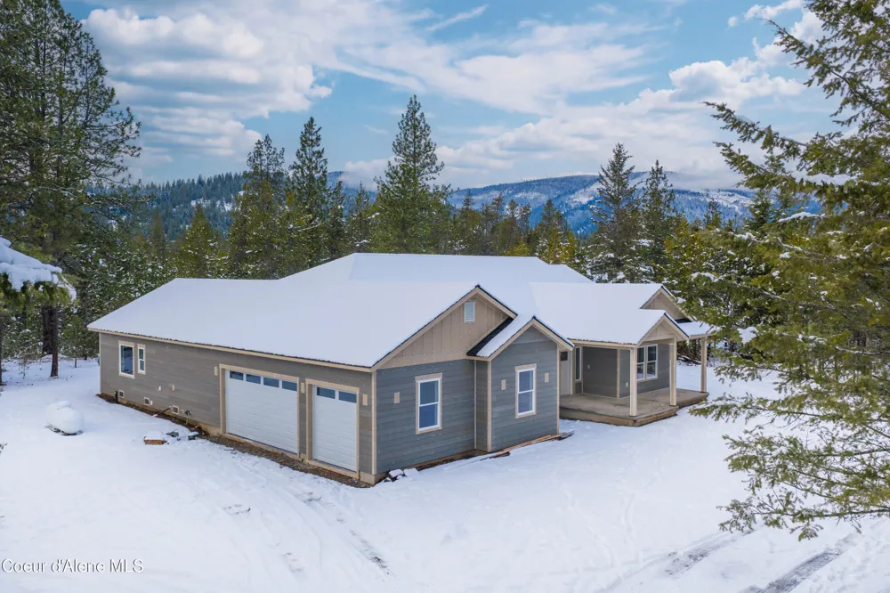150 Atlanta Way Spirit Lake, ID 83869