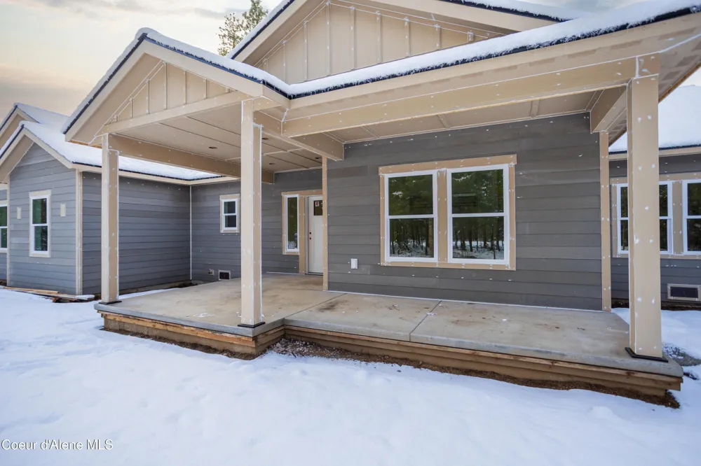 150 Atlanta Way Spirit Lake, ID 83869