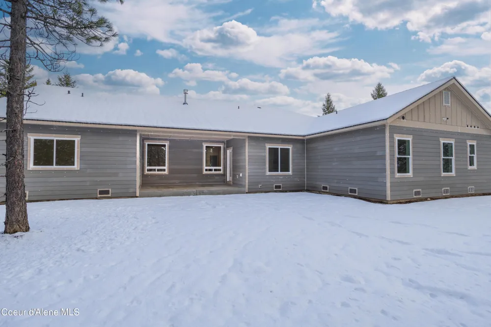 150 Atlanta Way Spirit Lake, ID 83869