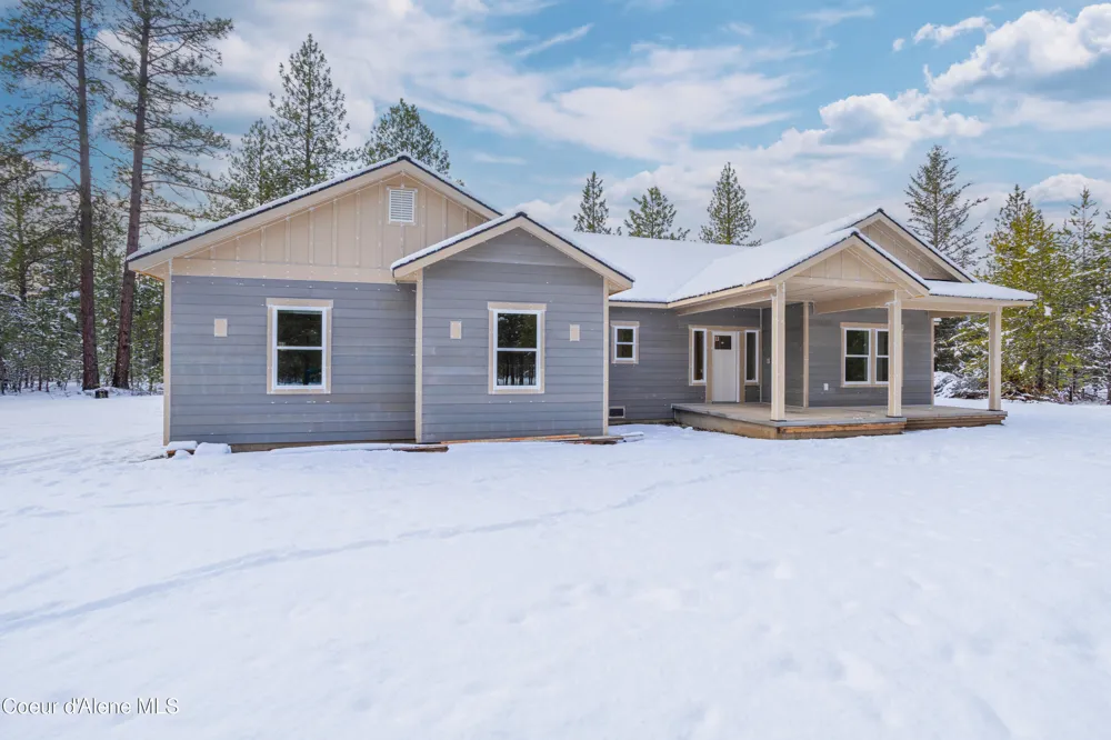 150 Atlanta Way Spirit Lake, ID 83869