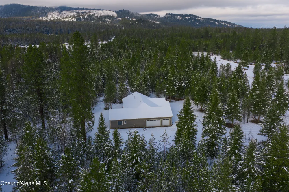 150 Atlanta Way Spirit Lake, ID 83869