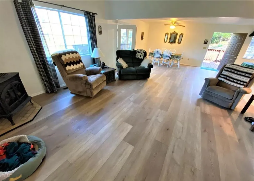 18537 Dome Ct Groveland, CA 95321