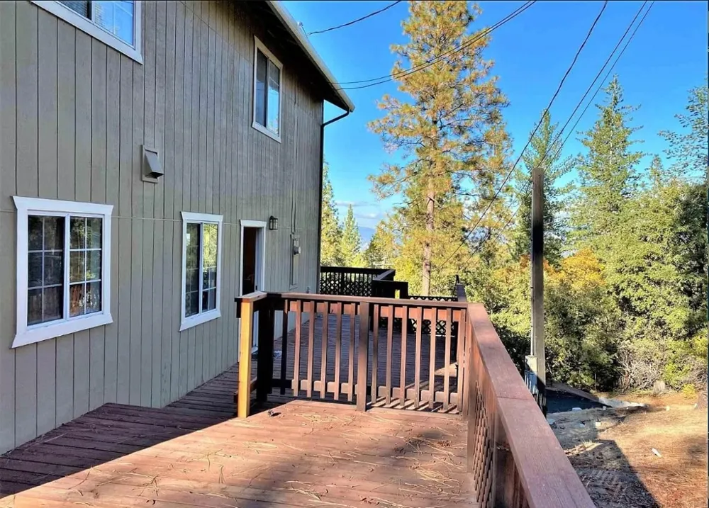 18537 Dome Ct Groveland, CA 95321