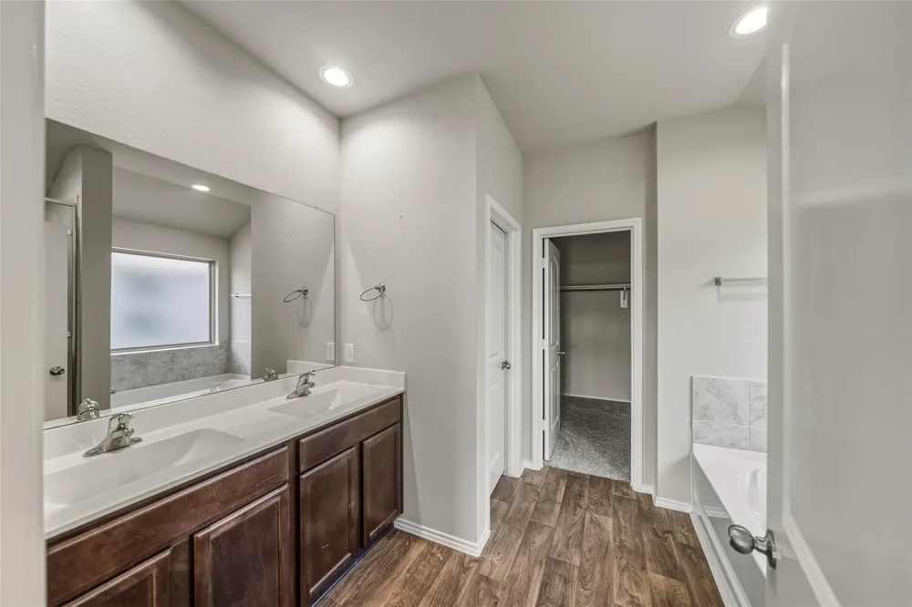 20342 Green Mountain Drive New Caney, TX 77357