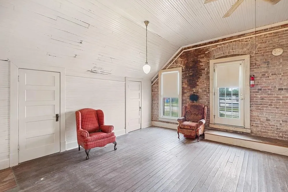 107 E Main Street Eagle Lake, TX 77434