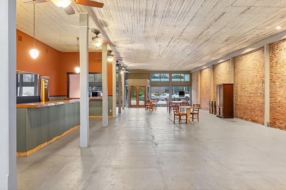 107 E Main Street Eagle Lake, TX 77434
