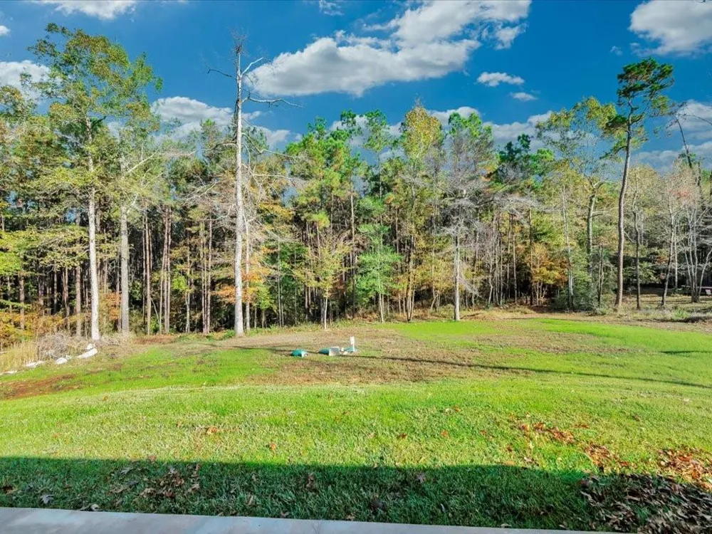 1185 County Road 4921 Etoile, TX 75944