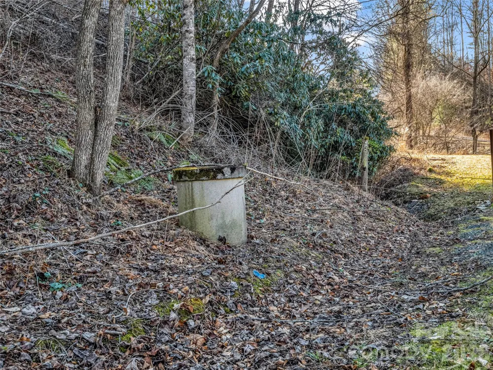 530 Mine Creek Road Bakersville, NC 28705