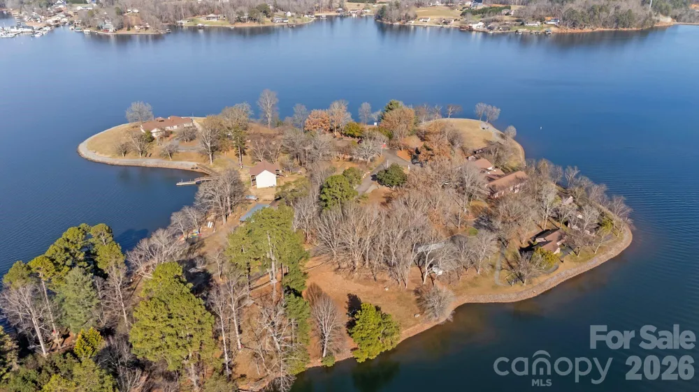 6692 Valwood Road Conover, NC 28613