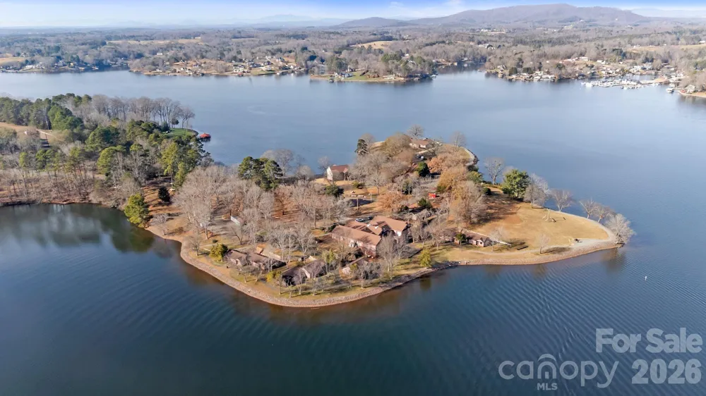 6692 Valwood Road Conover, NC 28613