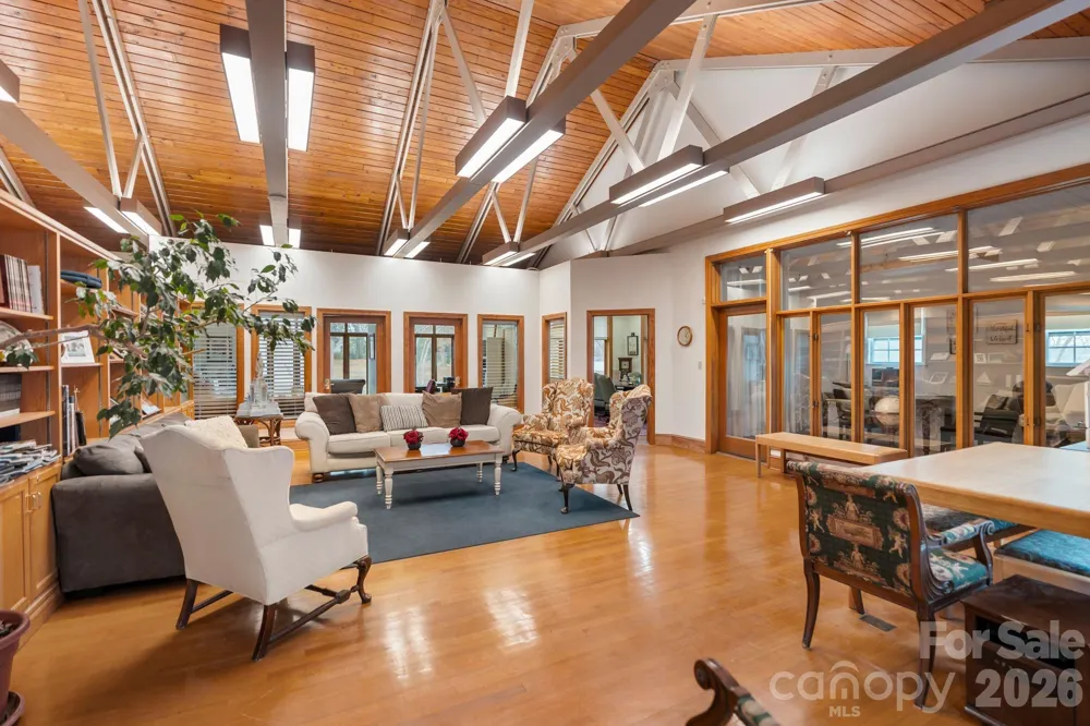 6692 Valwood Road Conover, NC 28613