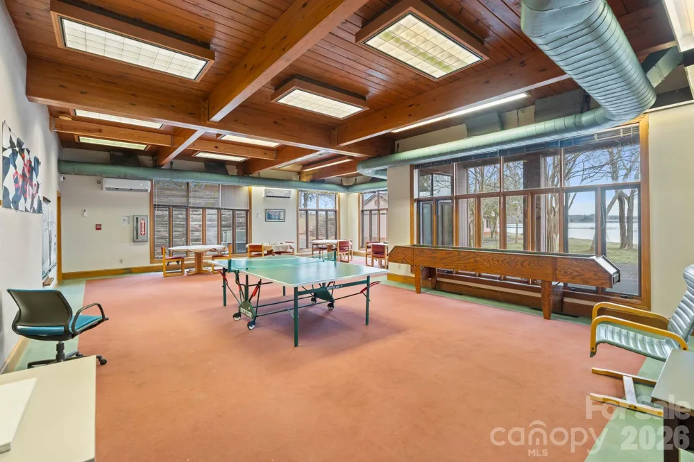 6692 Valwood Road Conover, NC 28613