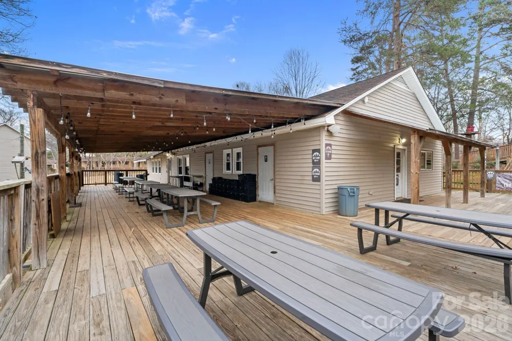 6692 Valwood Road Conover, NC 28613