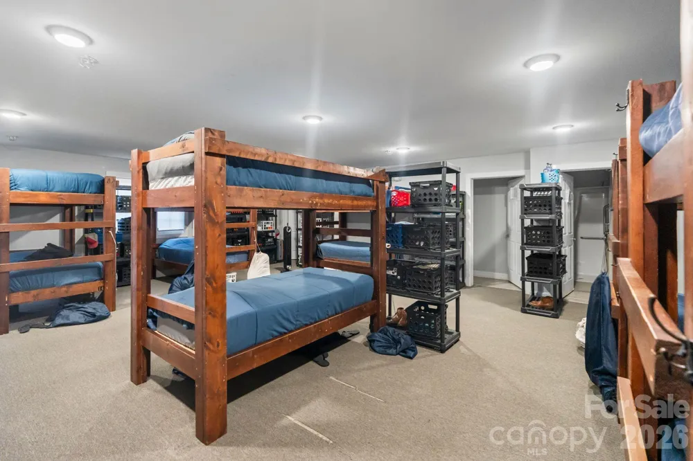 6692 Valwood Road Conover, NC 28613