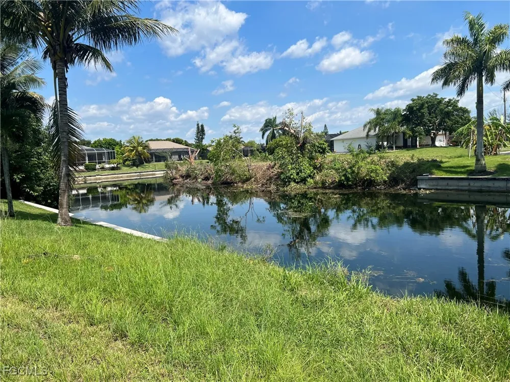 SE 13th Terrace Cape Coral, FL 33990