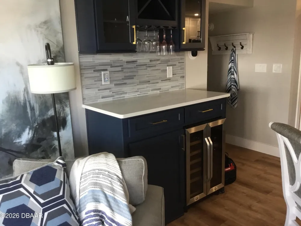 1571 S Atlantic Avenue #204 New Smyrna Beach, FL 32169