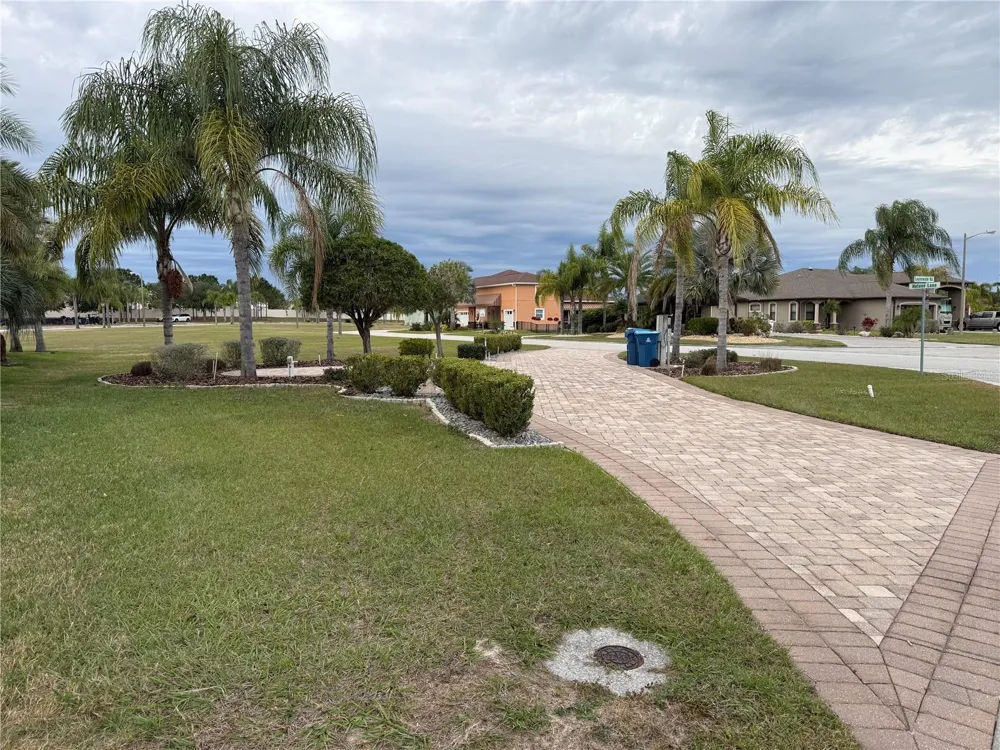 346 NOLANE LANE Polk City, FL 33868