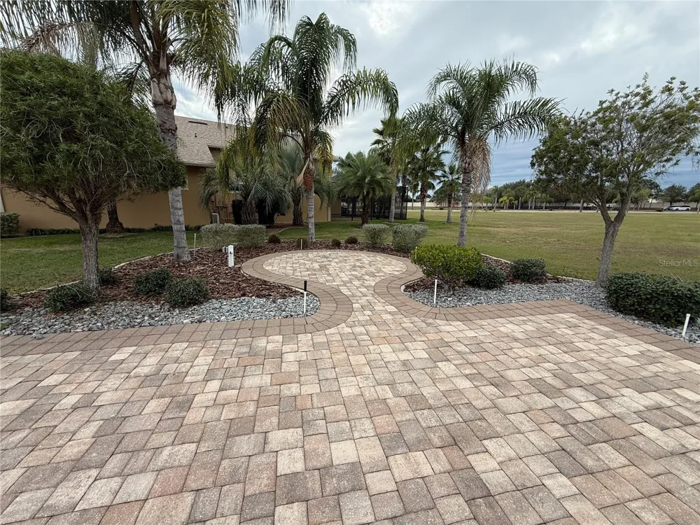 346 NOLANE LANE Polk City, FL 33868