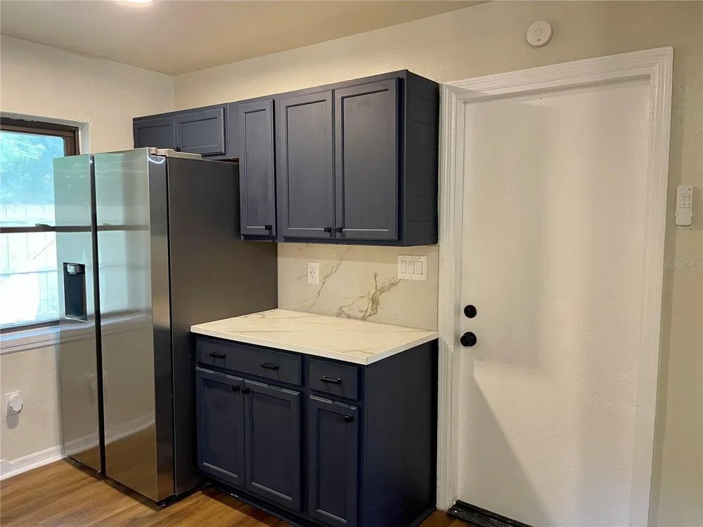 1715 NE 6TH PLACE Gainesville, FL 32641