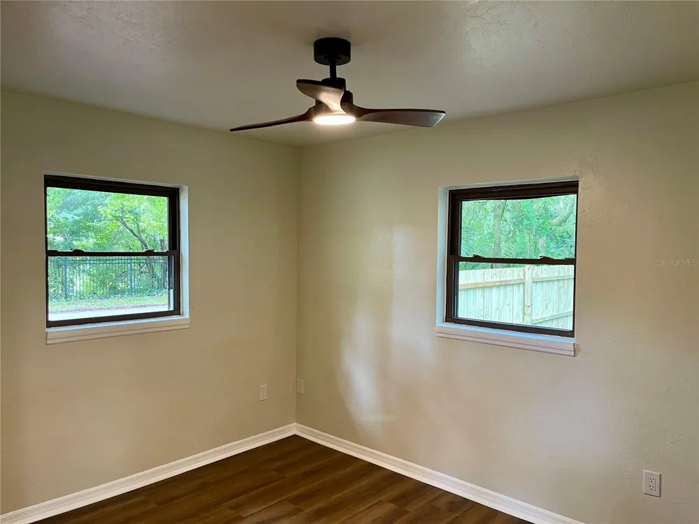 1715 NE 6TH PLACE Gainesville, FL 32641