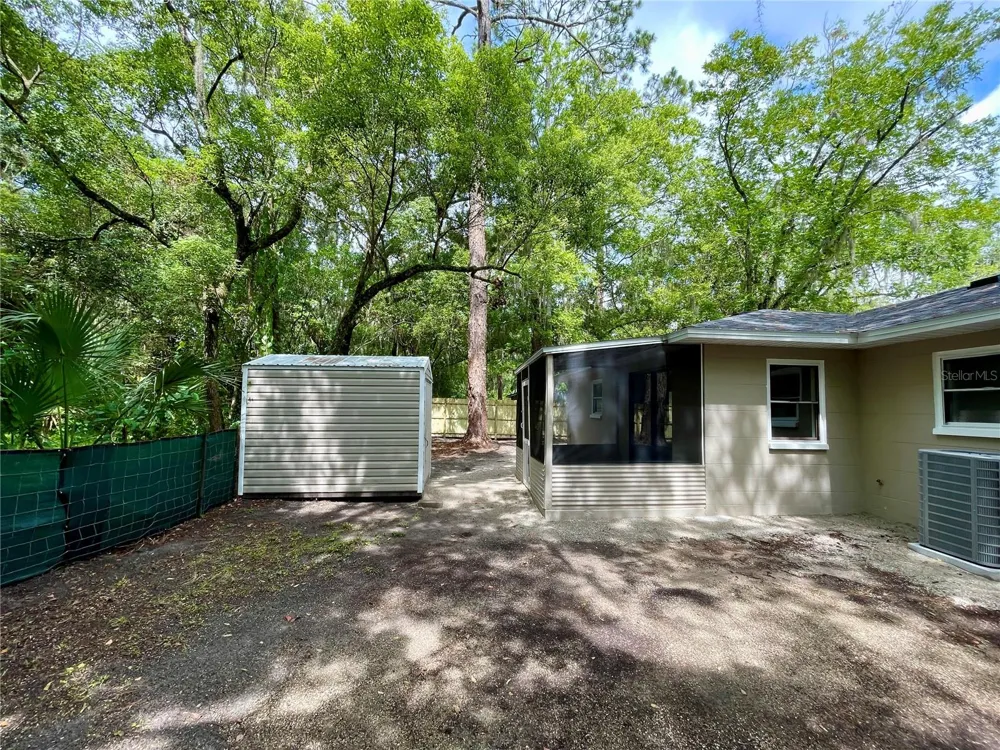 1715 NE 6TH PLACE Gainesville, FL 32641