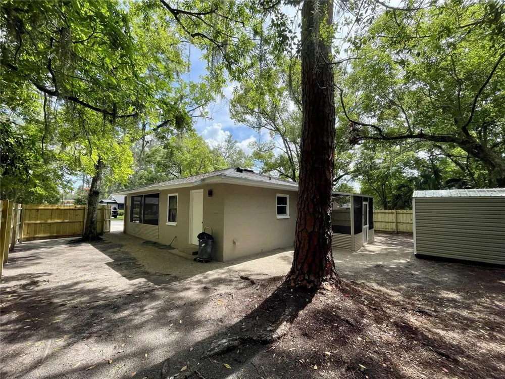 1715 NE 6TH PLACE Gainesville, FL 32641