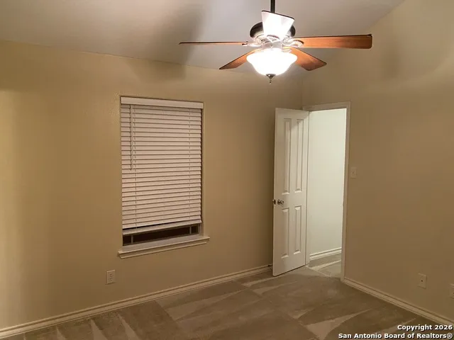 707 Dallas Pleasanton, TX 78064