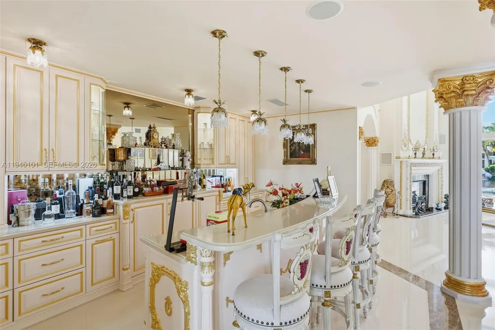 680 Golden Beach Dr Golden Beach, FL 33160