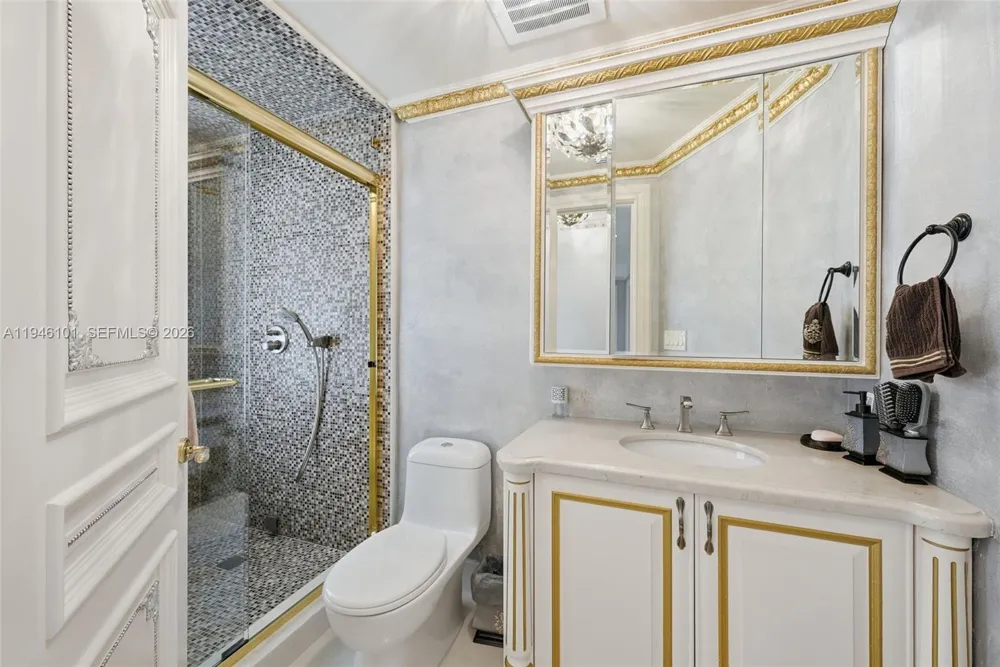 680 Golden Beach Dr Golden Beach, FL 33160