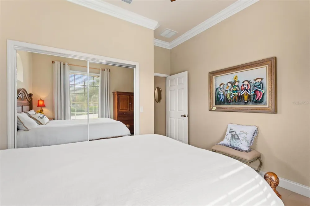 370 MEANDERING WAY Polk City, FL 33868