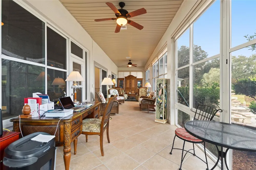 370 MEANDERING WAY Polk City, FL 33868
