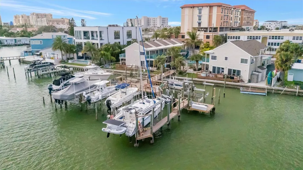 673 BAY ESPLANADE #204 Clearwater Beach, FL 33767