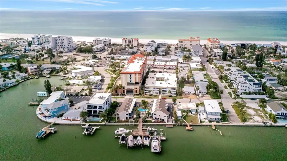 673 BAY ESPLANADE #204 Clearwater Beach, FL 33767