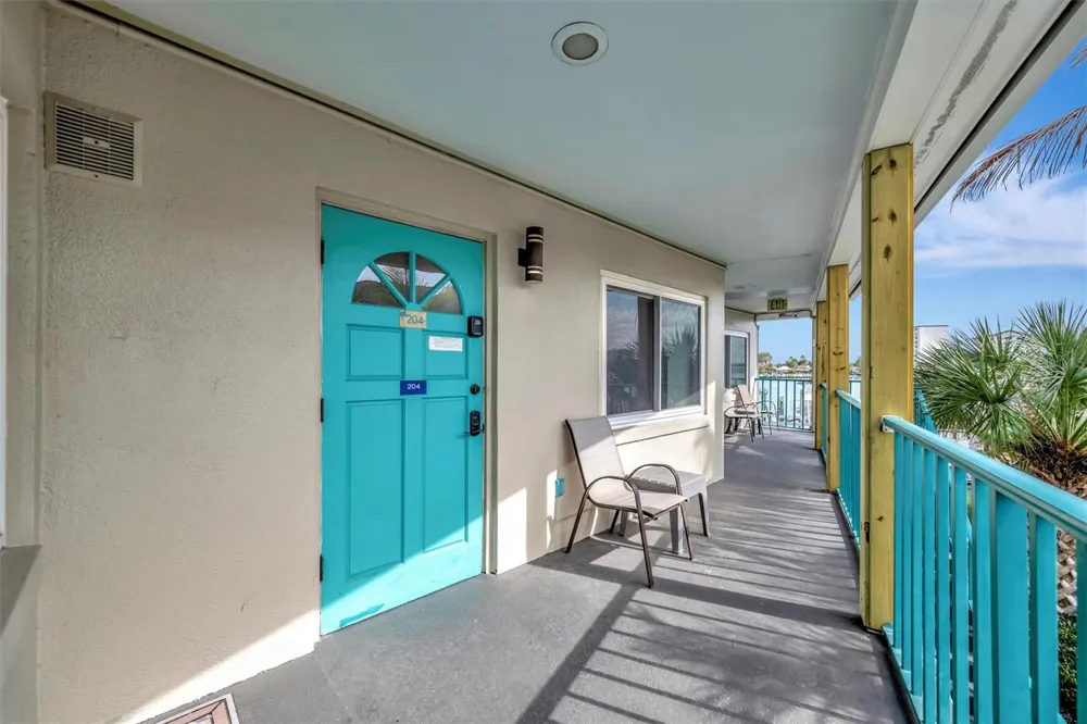 673 BAY ESPLANADE #204 Clearwater Beach, FL 33767