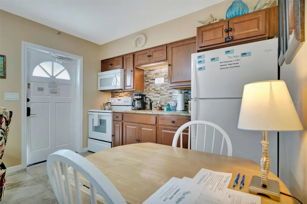 673 BAY ESPLANADE #204 Clearwater Beach, FL 33767