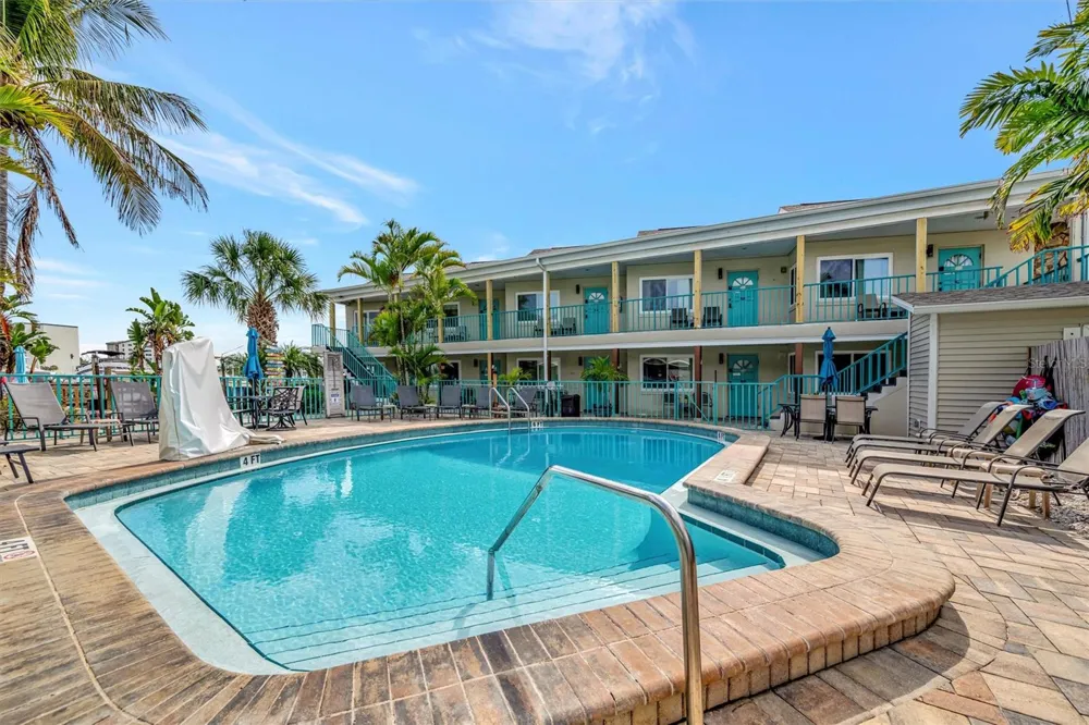 673 BAY ESPLANADE #204 Clearwater Beach, FL 33767