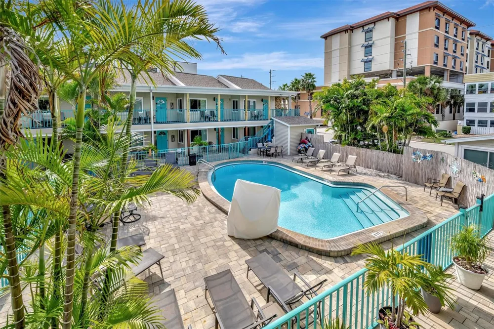673 BAY ESPLANADE #204 Clearwater Beach, FL 33767