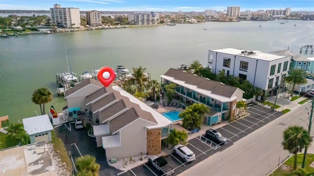 673 BAY ESPLANADE #204 Clearwater Beach, FL 33767