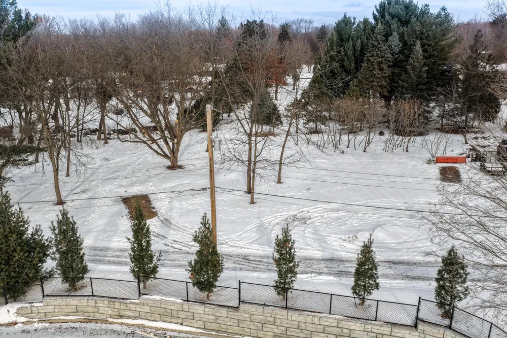 130x Dodd Road Mendota Heights, MN 55118