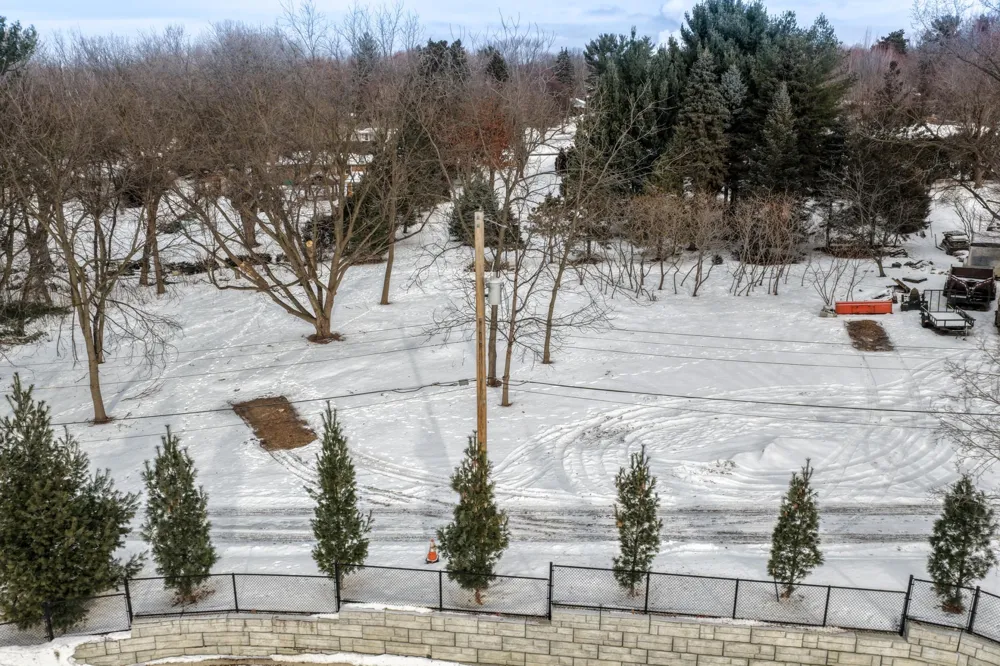 130x Dodd Road Mendota Heights, MN 55118