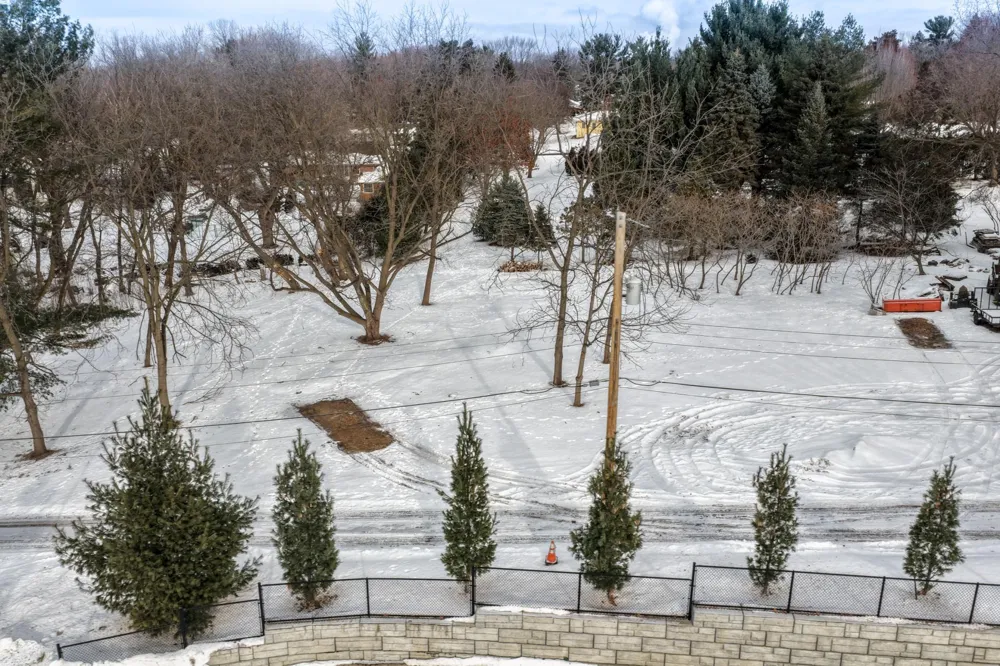 130x Dodd Road Mendota Heights, MN 55118