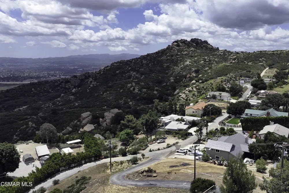 Mesa Drive Simi Valley, CA 93063
