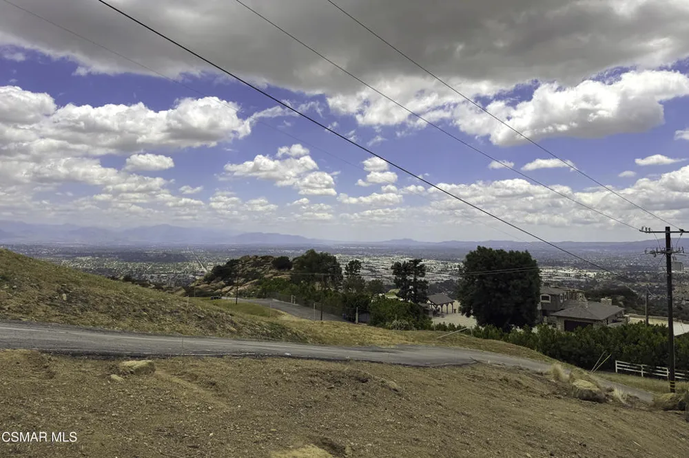 Mesa Drive Simi Valley, CA 93063