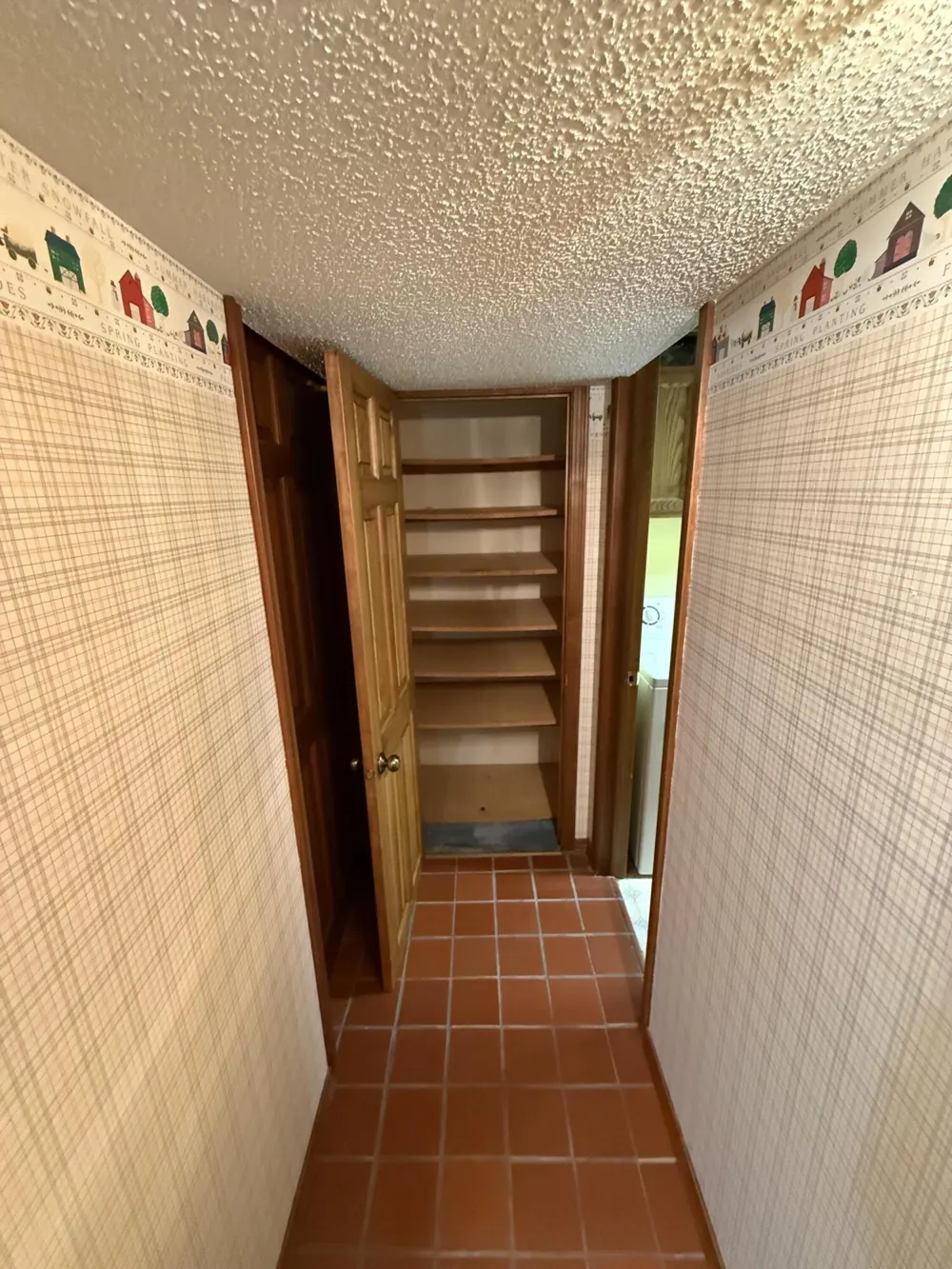 14875 152nd Avenue Grand Haven Charter Township, MI 49417