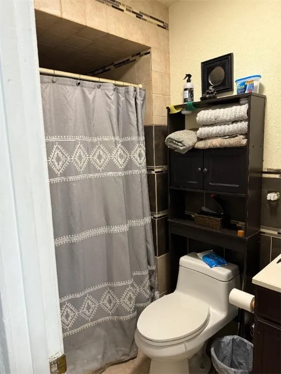 327 Taylor Falfurrias, TX 78355