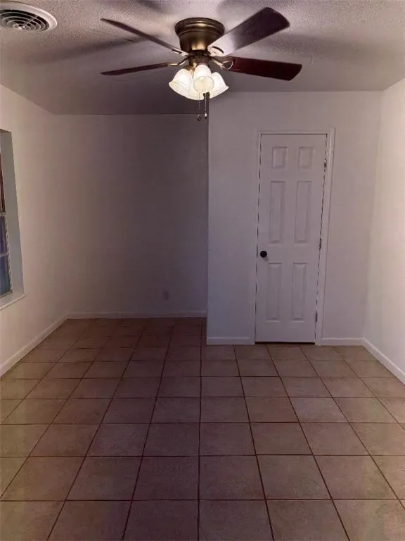 327 Taylor Falfurrias, TX 78355