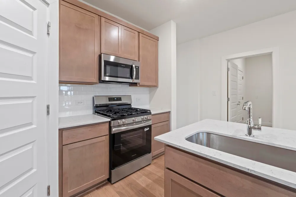 1012 Universal Drive Hutto, TX 78634