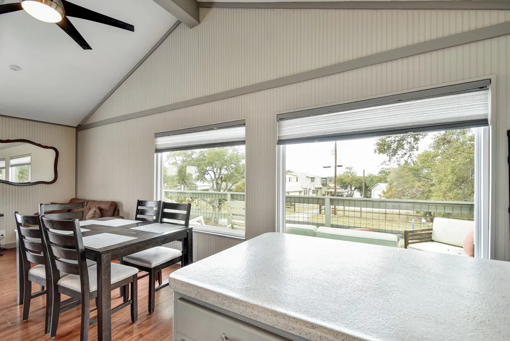 2591 Lakeshore Drive Canyon Lake, TX 78133