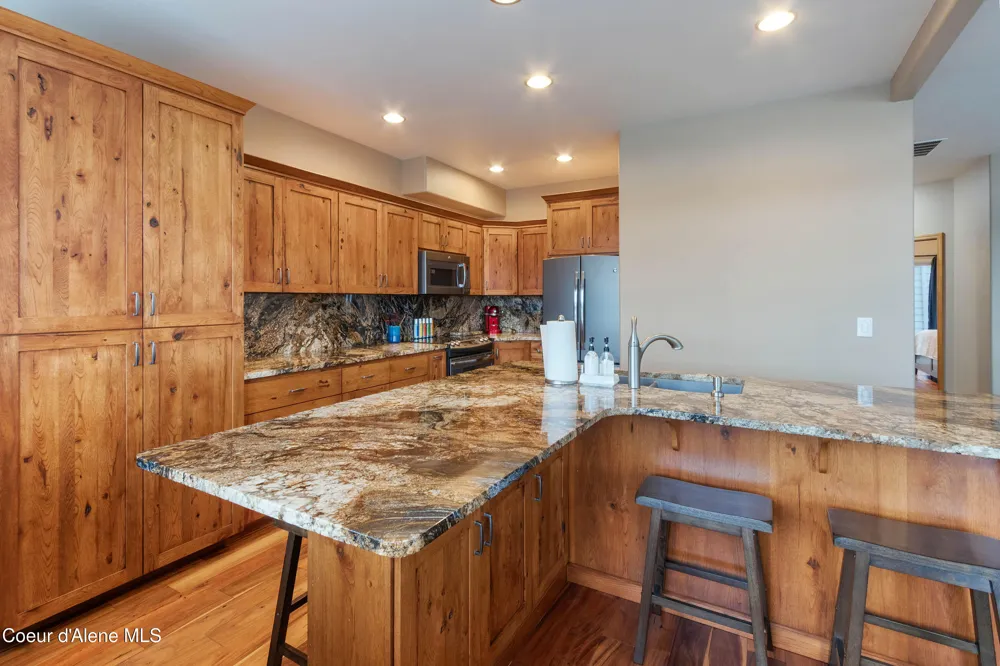46700 Highway 200 ## 302 Hope, ID 83836