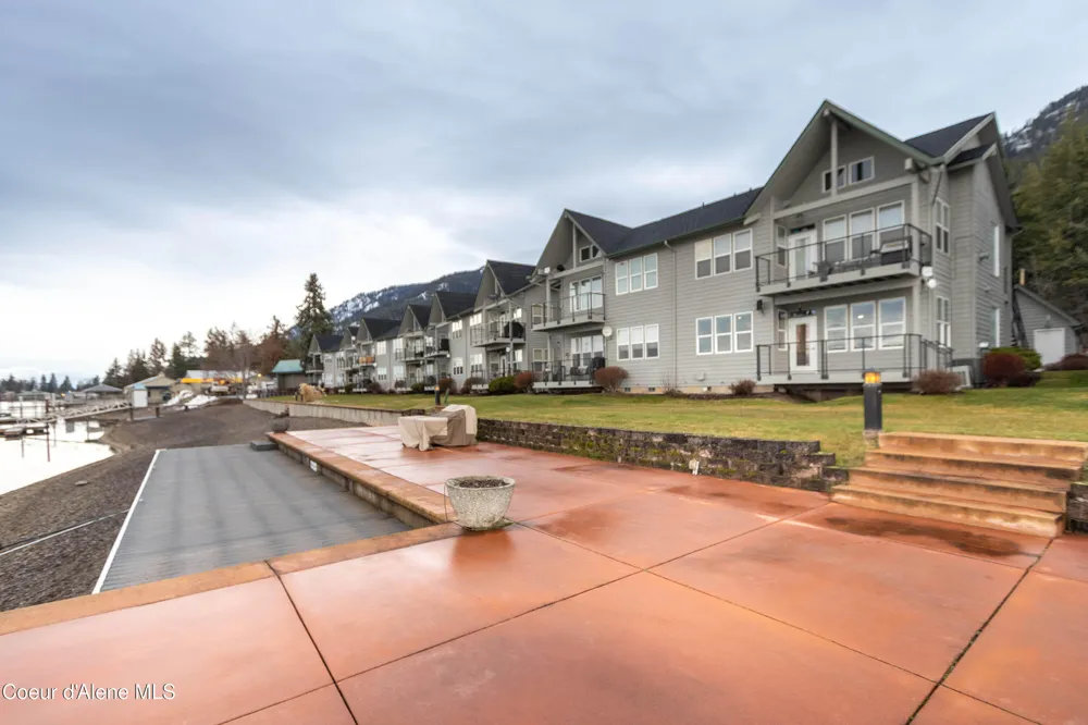 46700 Highway 200 ## 302 Hope, ID 83836